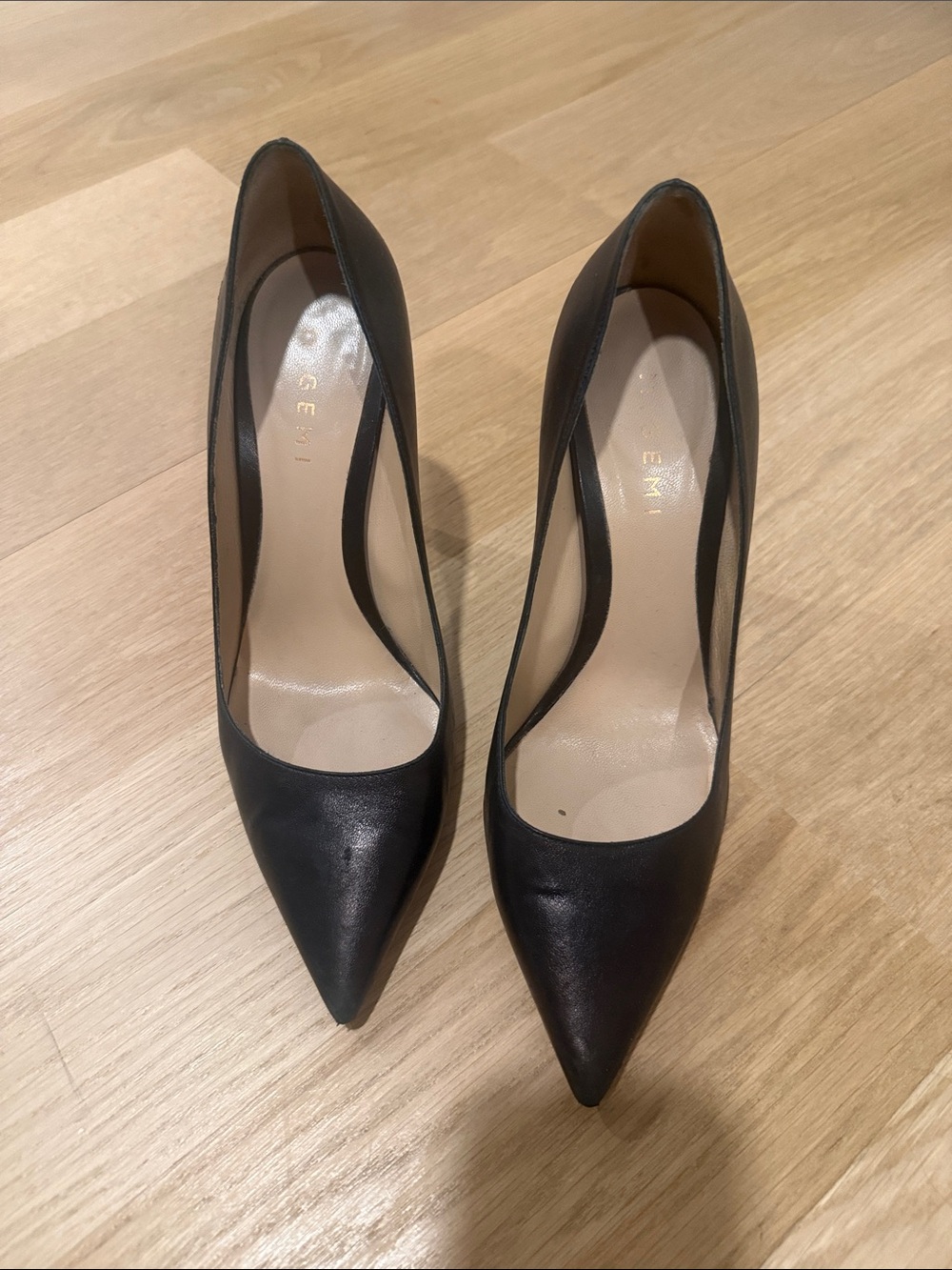 M.Gemi Classic Black Pointed-Toe Pumps by Unknown Brand